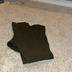Lululemon leggings size 4